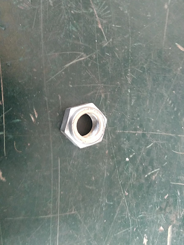 提升螺母
