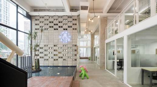 <b>這家眾創(chuàng)空間的設(shè)計(jì)很強(qiáng)調(diào)質(zhì)感哦</b>