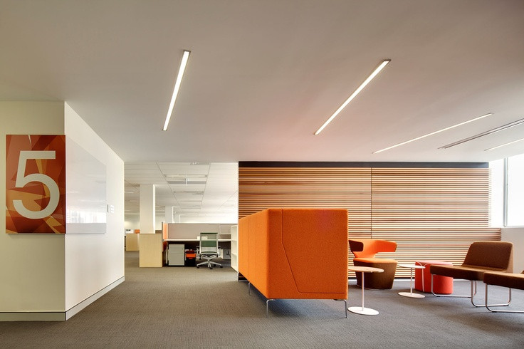 個(gè)性化辦公室裝修實(shí)景圖